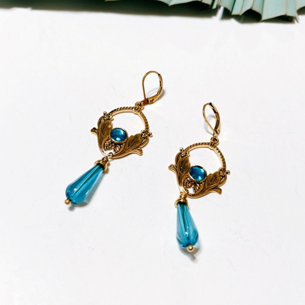 Boho dangle earrings in gold S68 - Picture 2 of 2